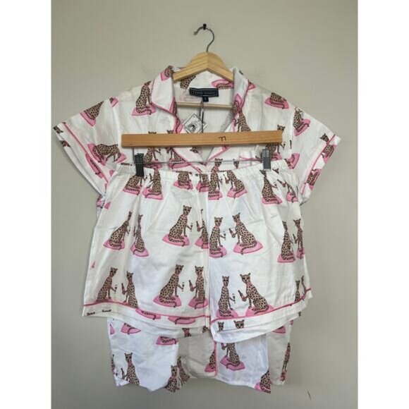 NWT Toss Animal Print Button-Down Pajama Set Short Sleepwear Pink Size: Large - Picture 1 of 6